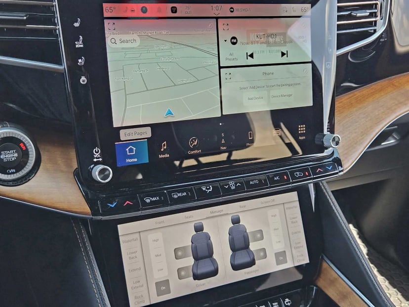 2022 Jeep Grand Wagoneer - Image 16