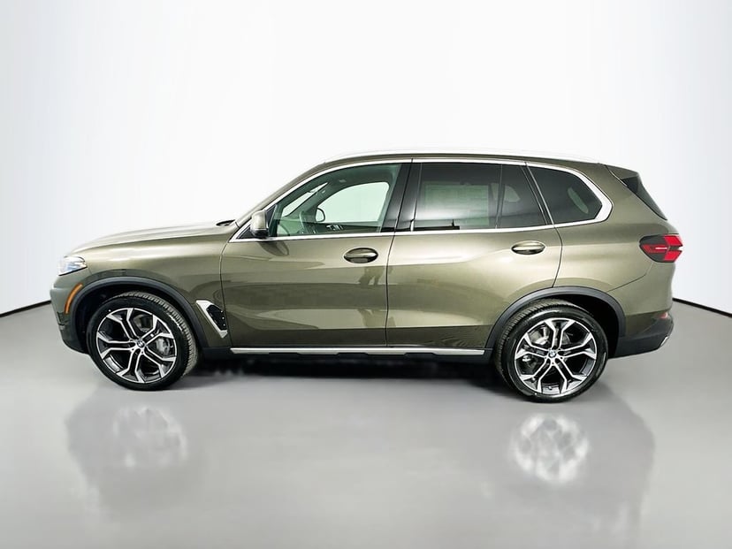 2026 BMW X5 - Image 8