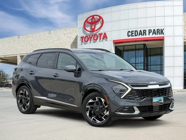2023 Kia Sportage - Image 1