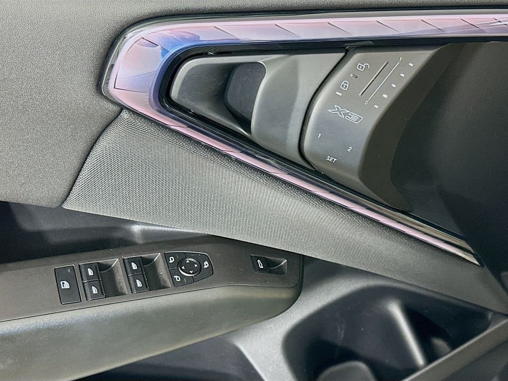 2025 BMW X3 - Image 17