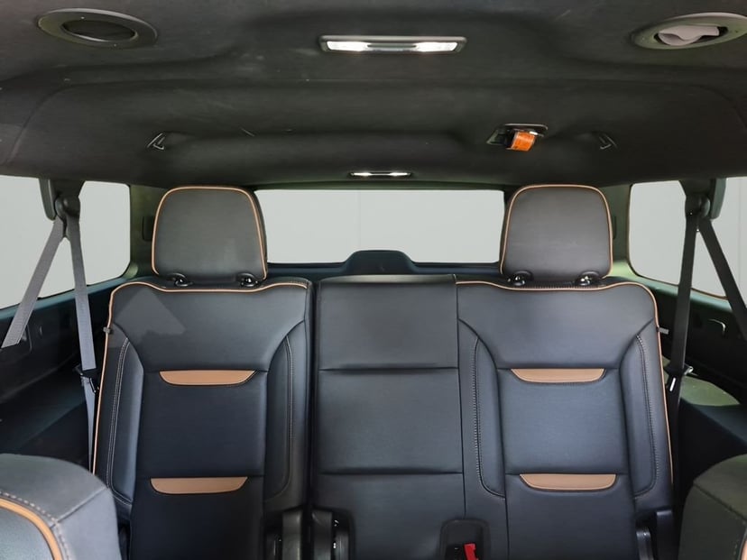 2022 GMC Yukon XL - Image 25