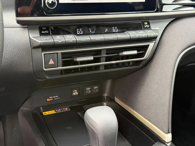 2026 Toyota Camry - Image 17
