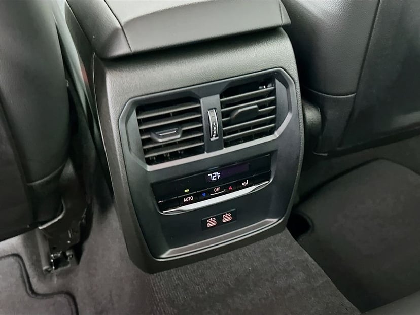 2026 BMW 3 Series - Image 18