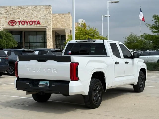 2024 Toyota Tundra - Image 5