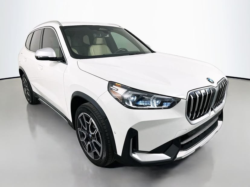 2023 BMW X1 - Image 1