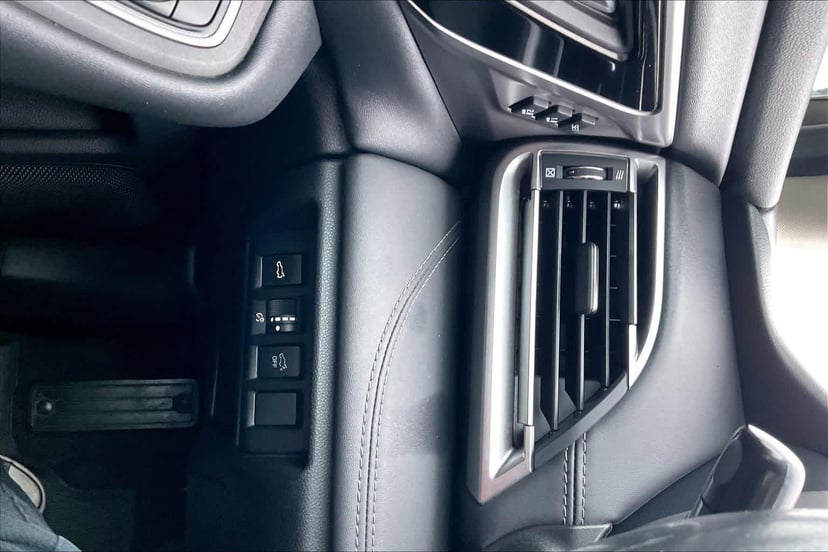 2020 Subaru Outback - Image 33