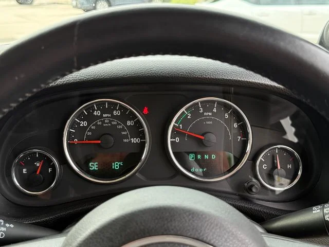 2013 Jeep Wrangler - Image 11