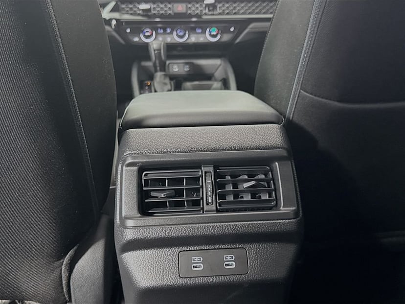 2025 Honda Accord Hybrid - Image 33