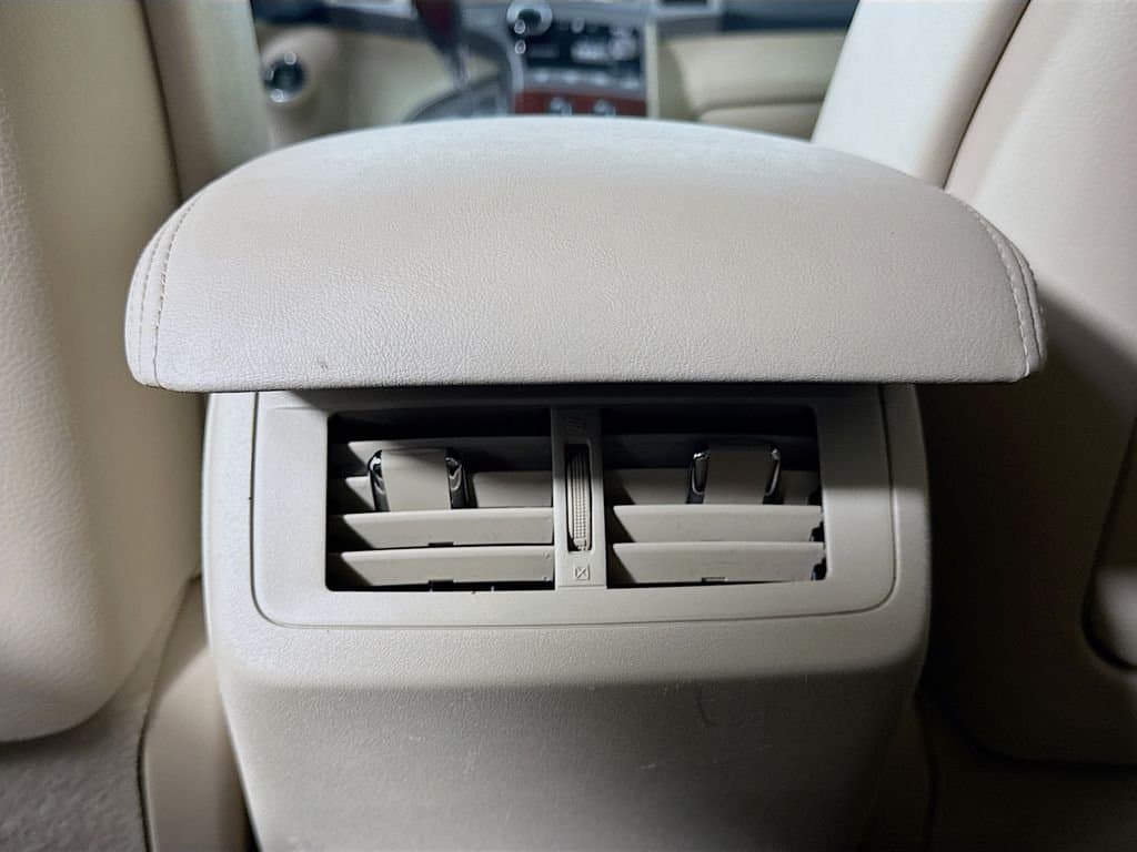 2009 TOYOTA Venza - Image 31