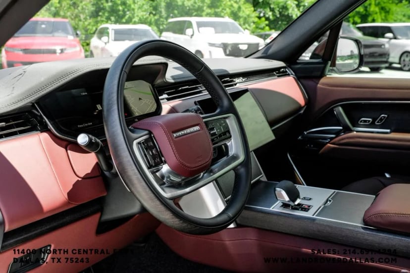 2026 Land Rover Range Rover - Image 19
