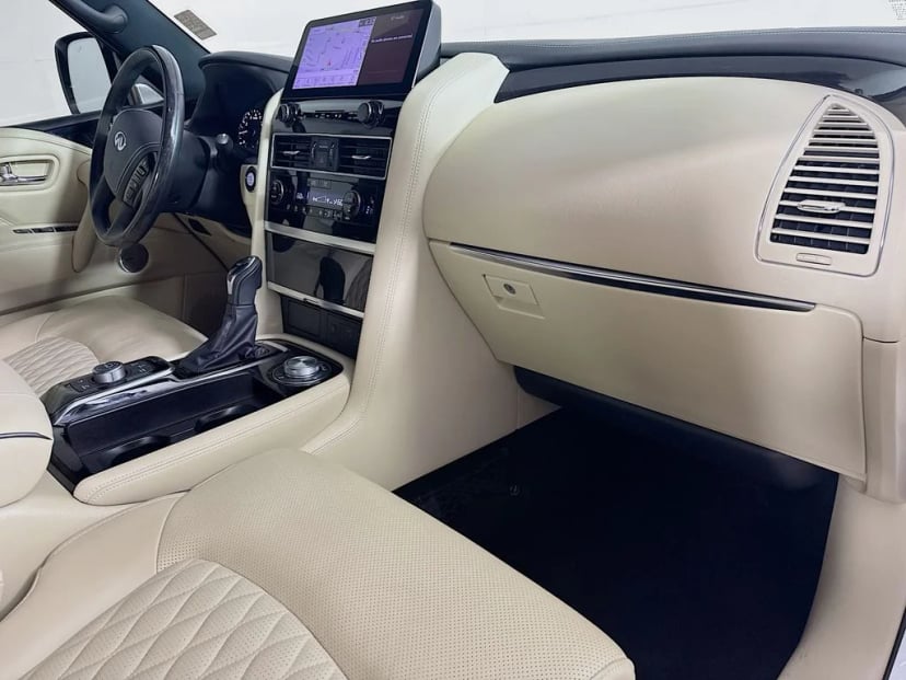 2024 INFINITI QX80 - Image 38