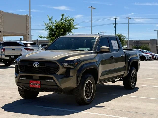 2024 Toyota Tacoma - Image 8