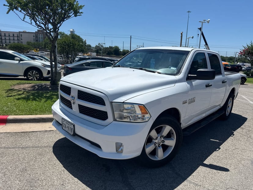 2015 Ram 1500 - Image 3