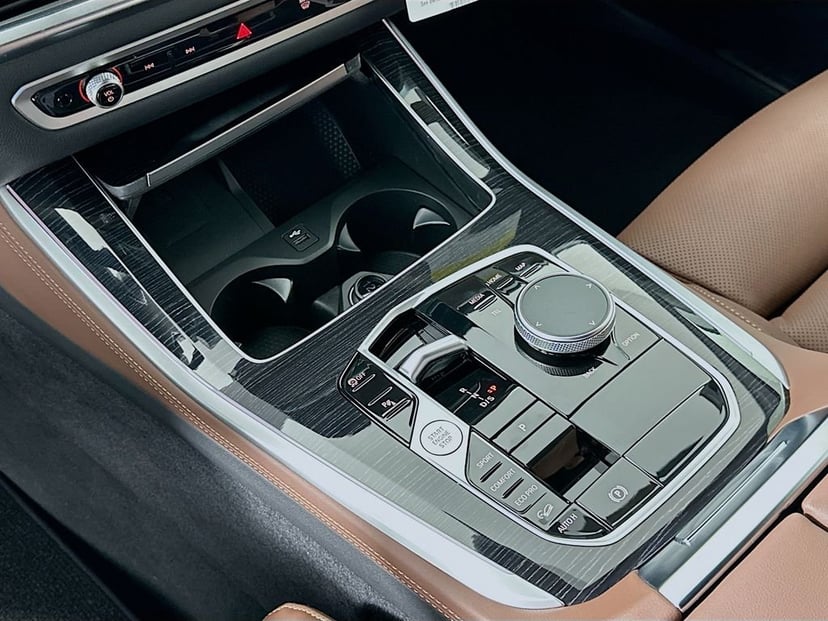 2026 BMW X5 - Image 15