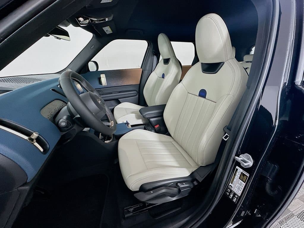 2025 MINI Cooper S Countryman - Image 16