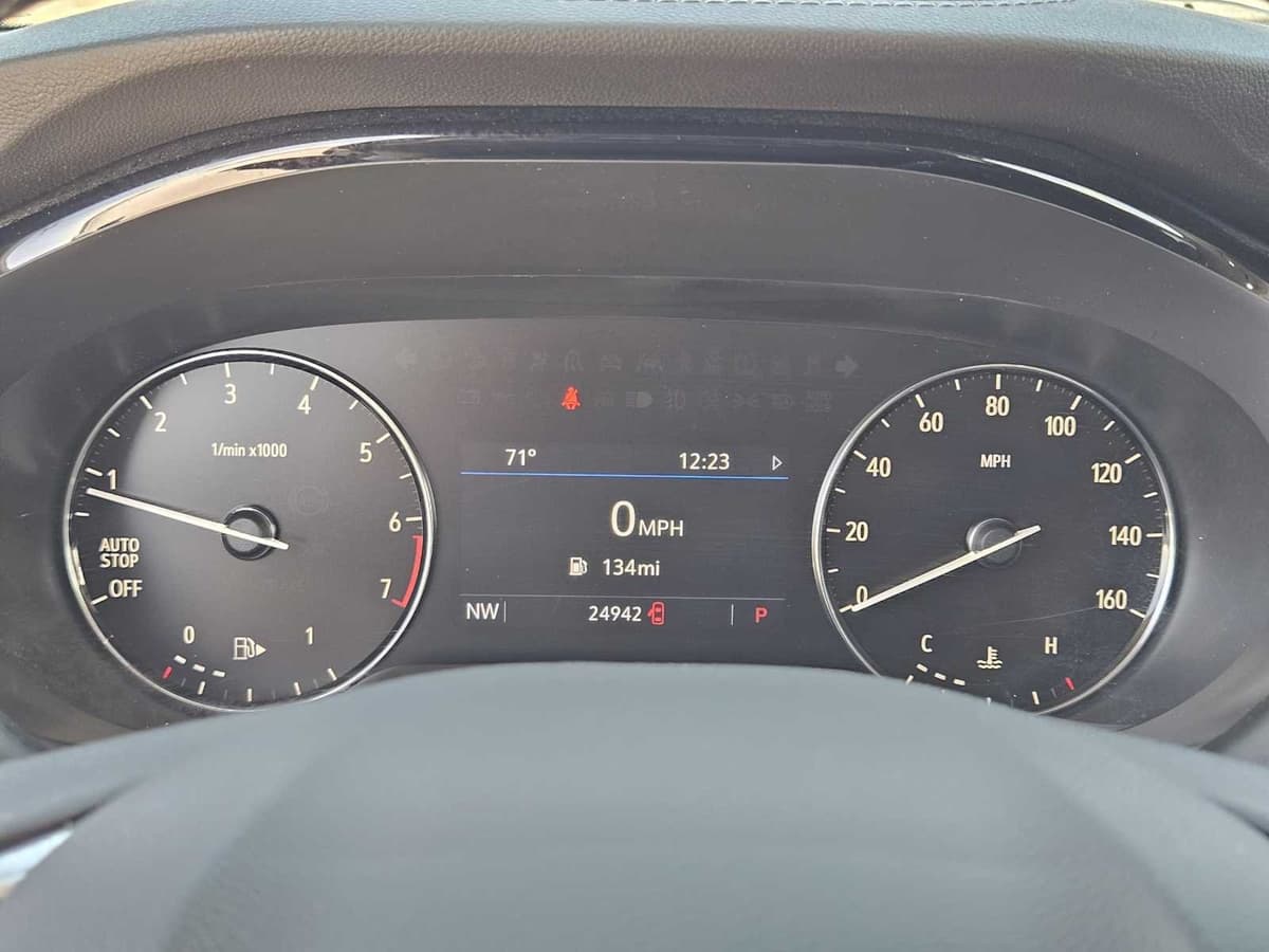 2022 Buick Envision - Image 14