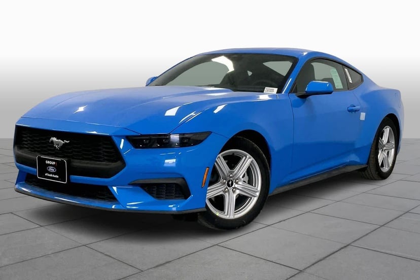 2026 Ford Mustang - Image 22
