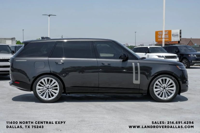 2026 Land Rover Range Rover - Image 7
