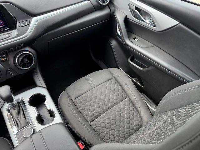 2022 Chevrolet Blazer - Image 24
