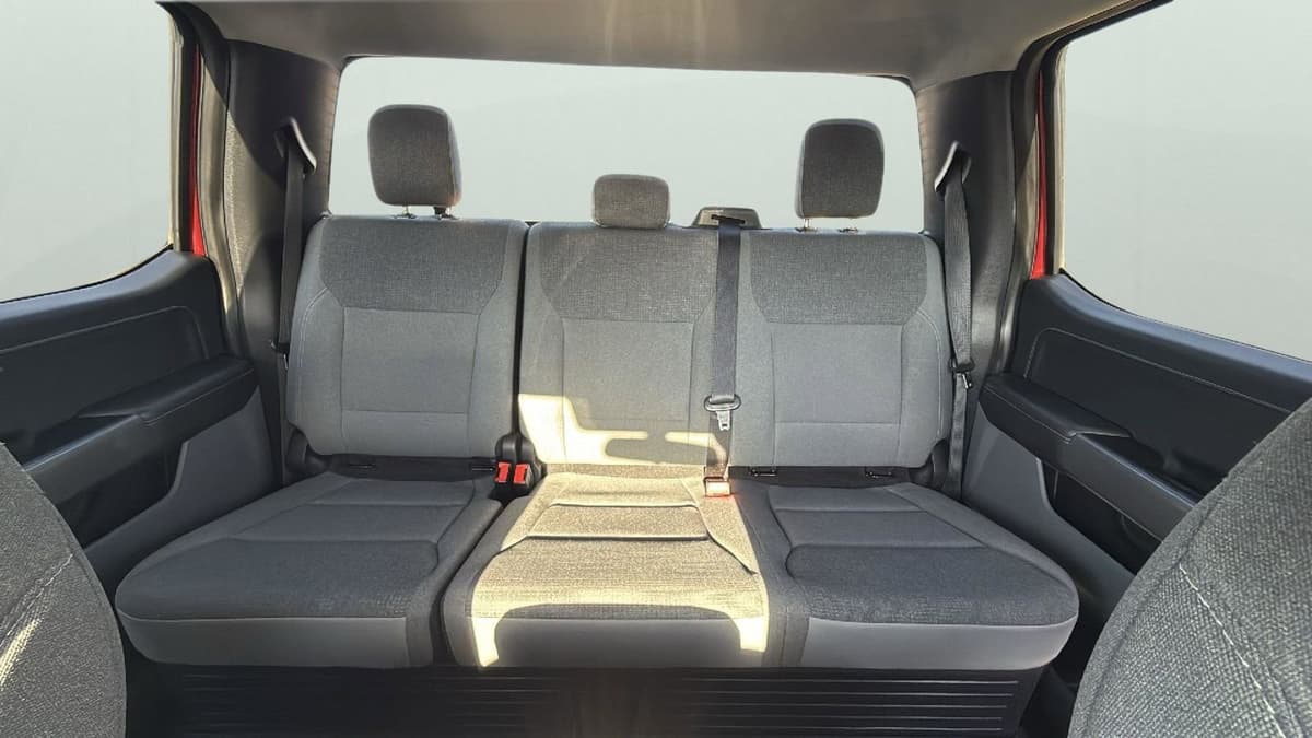 2025 Ford F-150 - Image 28