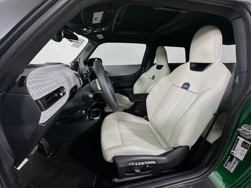 2026 MINI 2 Door - Image 15