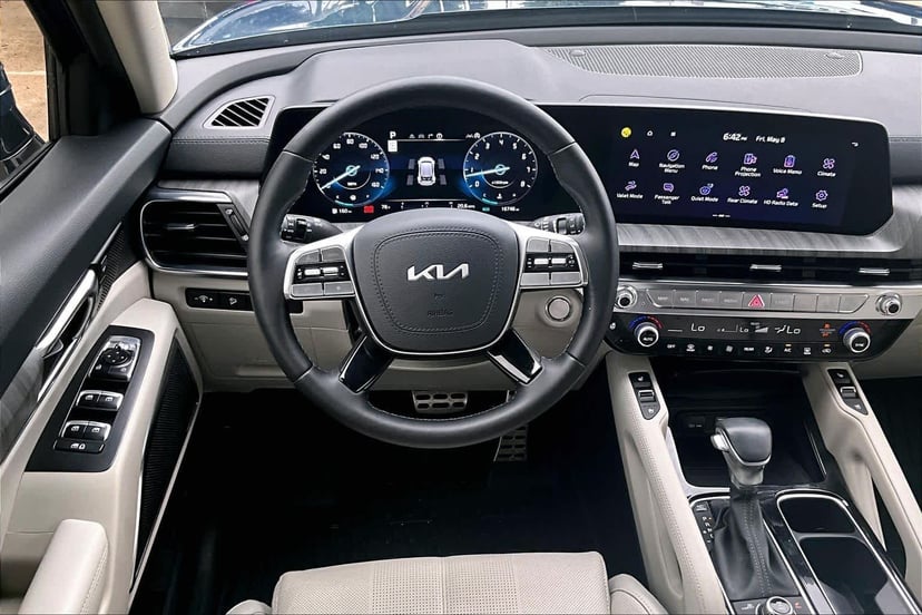 2025 Kia Telluride - Image 6