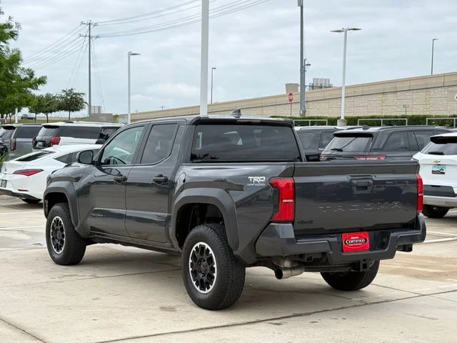 2024 Toyota Tacoma - Image 8
