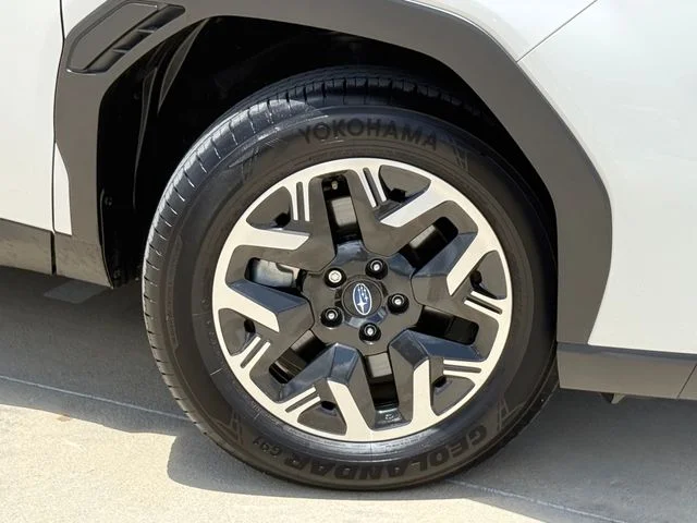 2025 Subaru Forester - Image 2