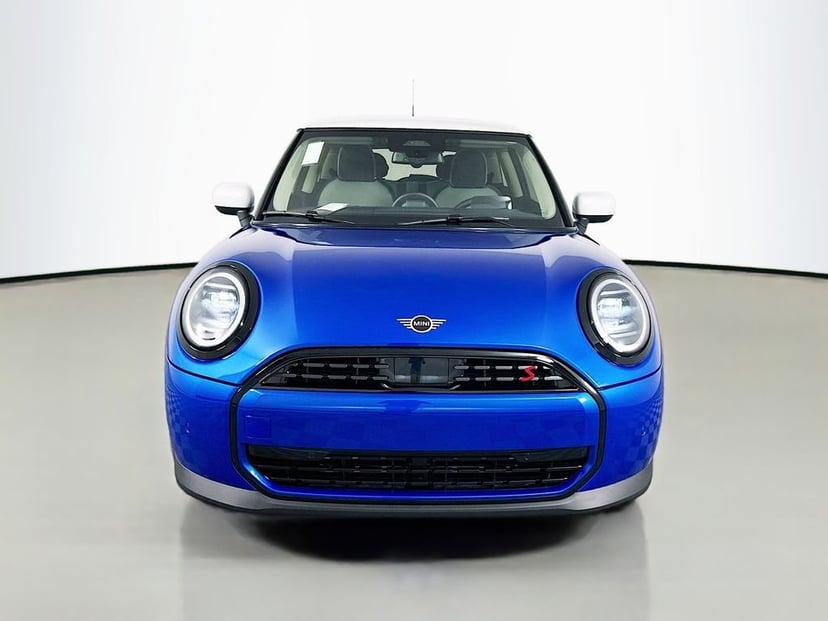 2025 MINI Cooper S - Image 2