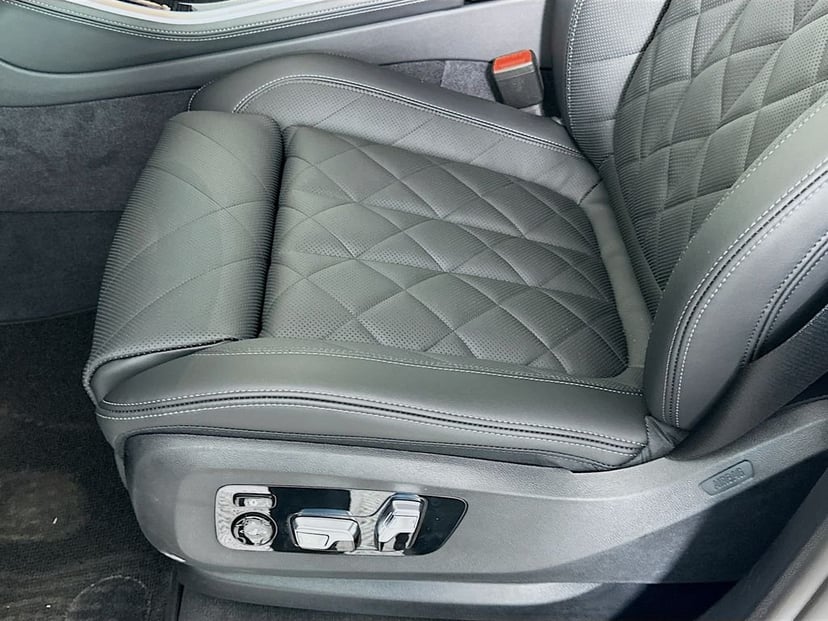2026 BMW X5 - Image 21
