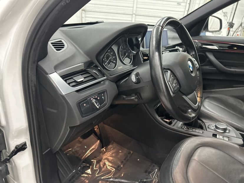 2018 BMW X1 - Image 9