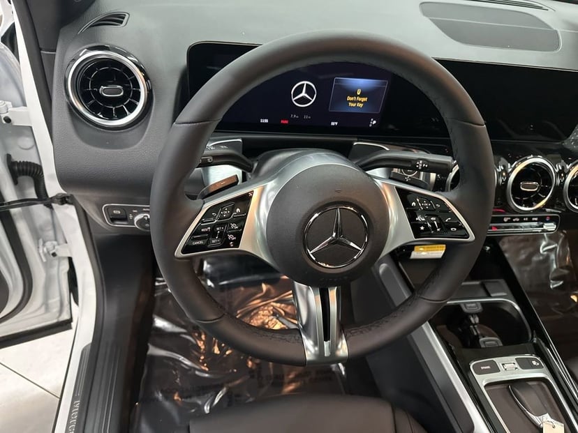 2026 Mercedes-Benz GLB - Image 43
