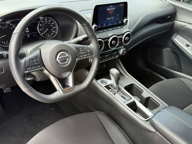 2023 Nissan Sentra - Image 9