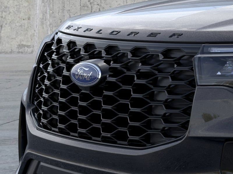 2026 Ford Explorer - Image 30