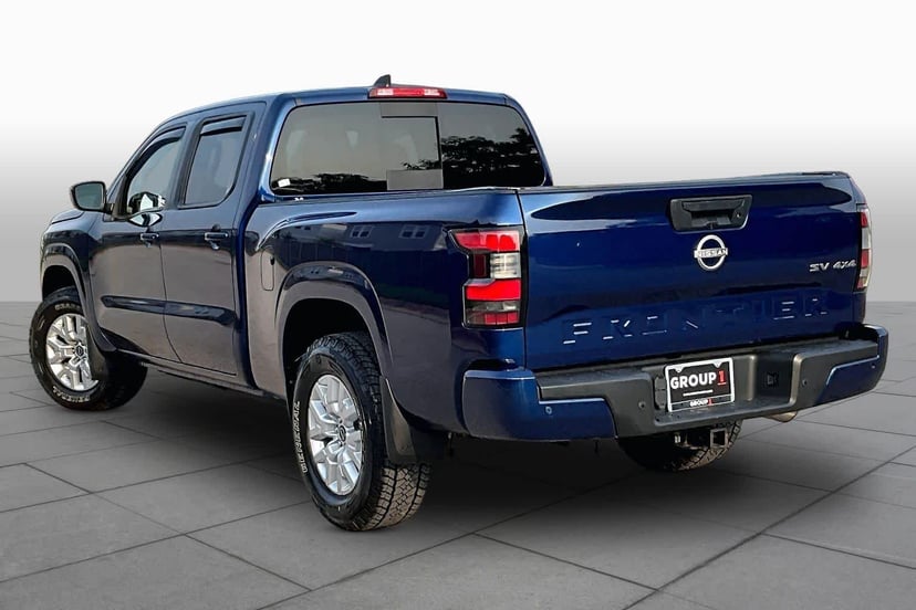 2023 Nissan Frontier - Image 12
