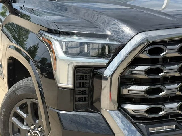 2023 Toyota Tundra Hybrid - Image 3