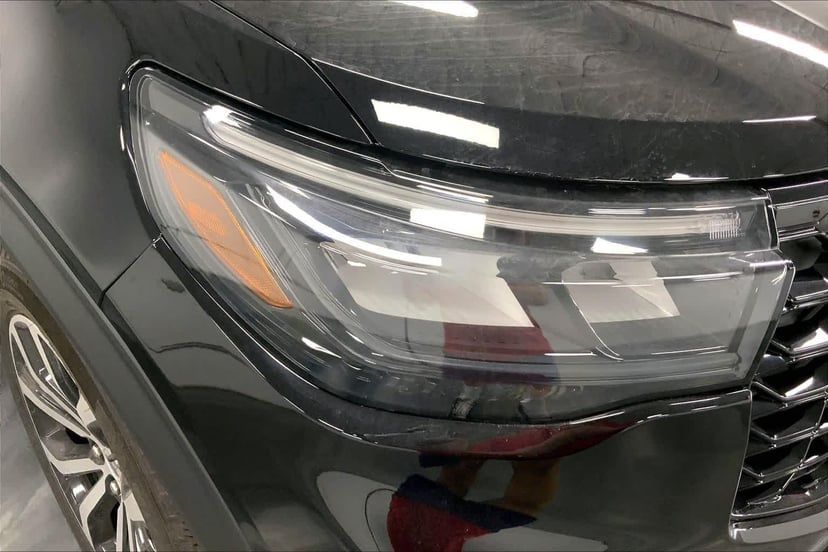 2026 Ford Explorer - Image 13