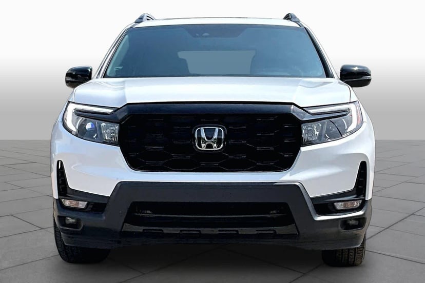 2023 Honda Passport - Image 4