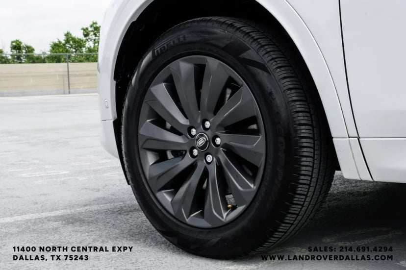 2025 Land Rover Discovery Sport - Image 46