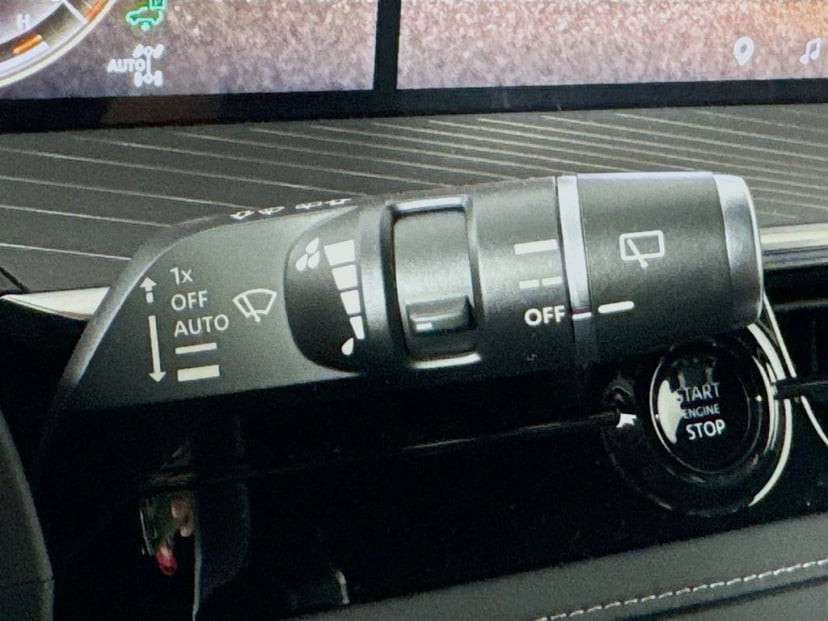 2026 INFINITI QX80 - Image 13