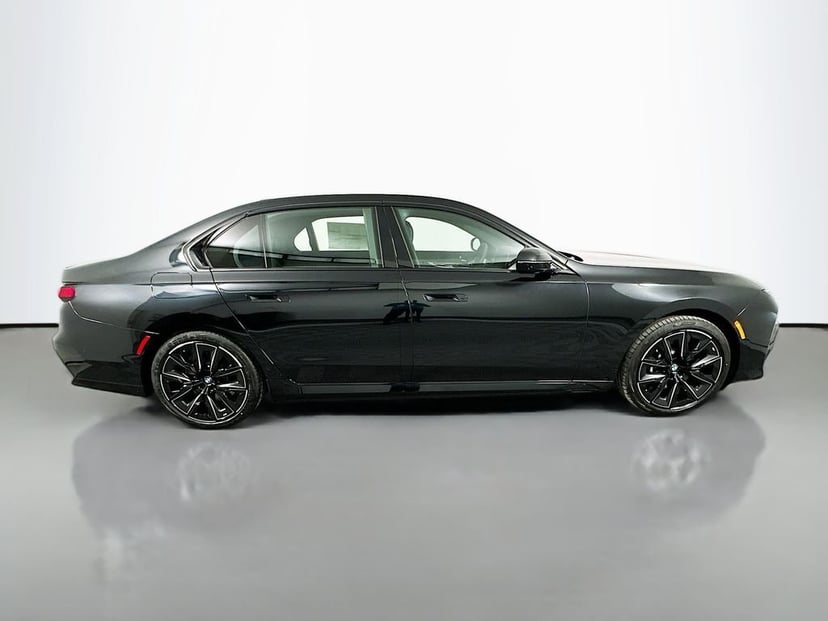 2026 BMW 7 Series - Image 4