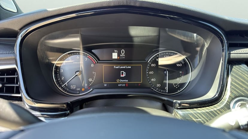 2021 Cadillac XT6 - Image 12