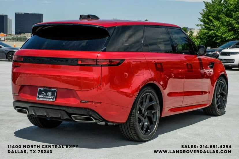 2026 Land Rover Range Rover Sport - Image 5