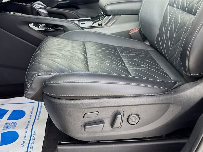 2024 Kia Telluride - Image 25
