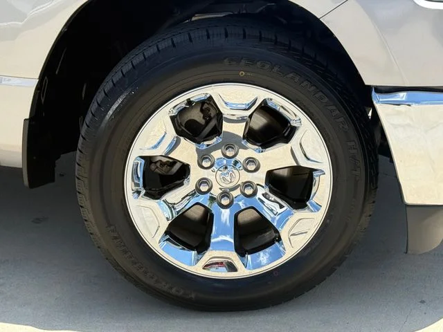 2023 Ram 1500 - Image 2