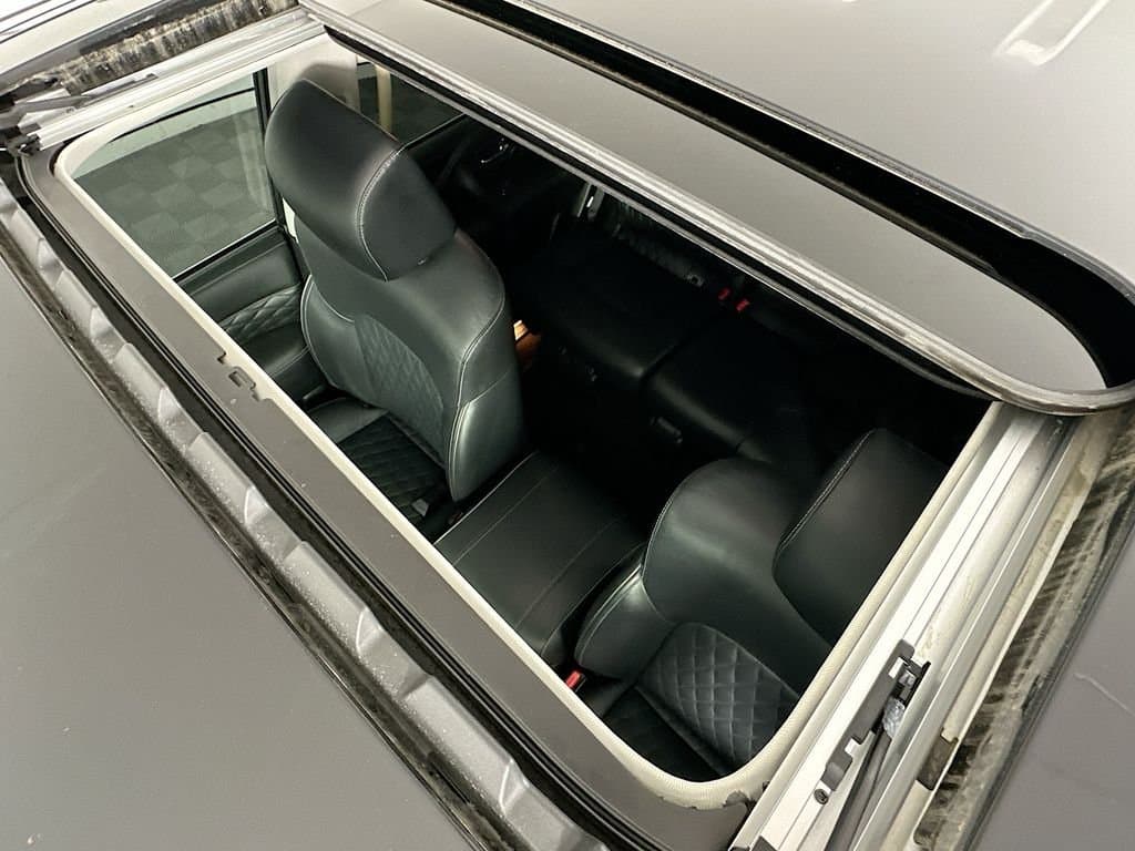 2019 INFINITI QX80 - Image 22