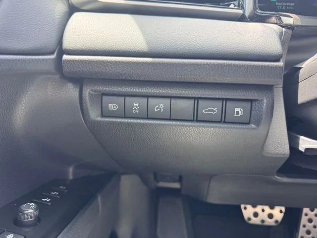2026 Toyota Camry - Image 16
