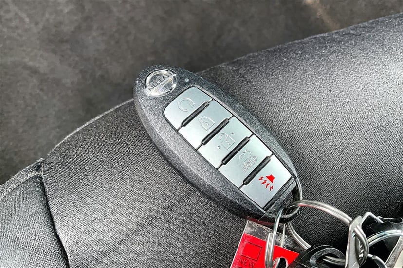 2022 Nissan Altima - Image 15