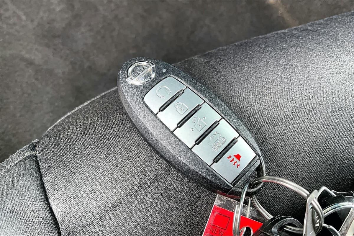 2022 Nissan Altima - Image 15