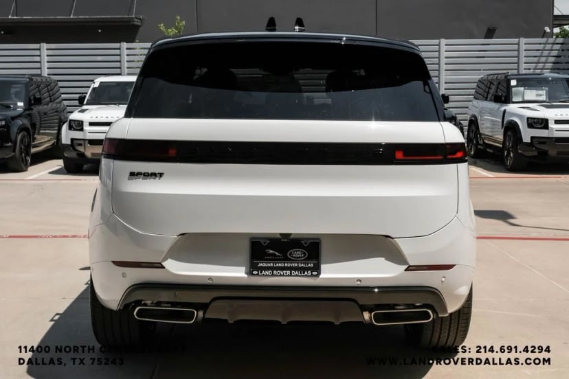 2026 Land Rover Range Rover Sport - Image 9